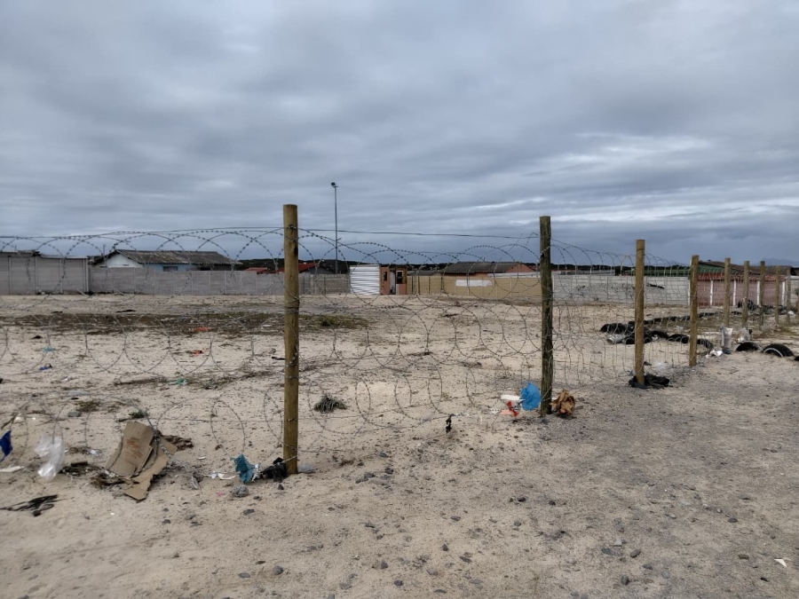 Commercial Property for Sale in Tafelsig Western Cape